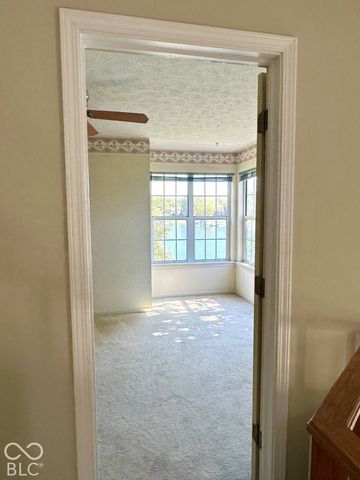 7359 Harbour Point, Indianapolis, IN 46240