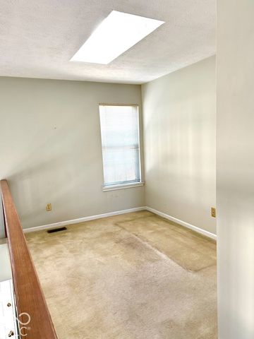 7359 Harbour Point, Indianapolis, IN 46240