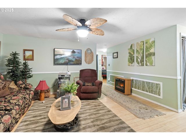 13012 Ne 39TH Ave, Vancouver, WA 98686