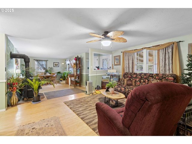 13012 Ne 39TH Ave, Vancouver, WA 98686