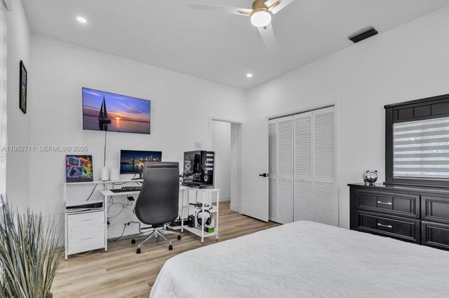 21701 SW 187th Ave, Miami, FL 33170