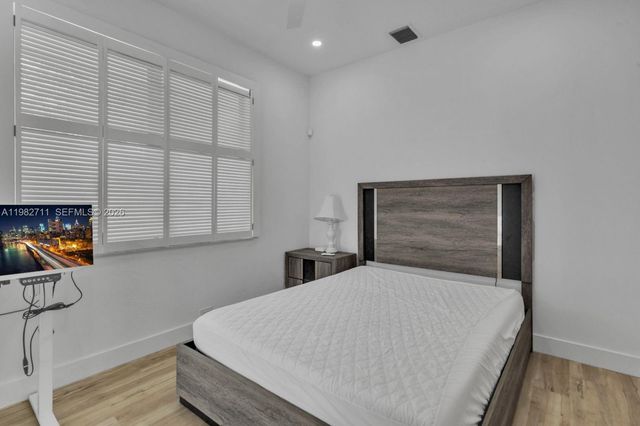 21701 SW 187th Ave, Miami, FL 33170