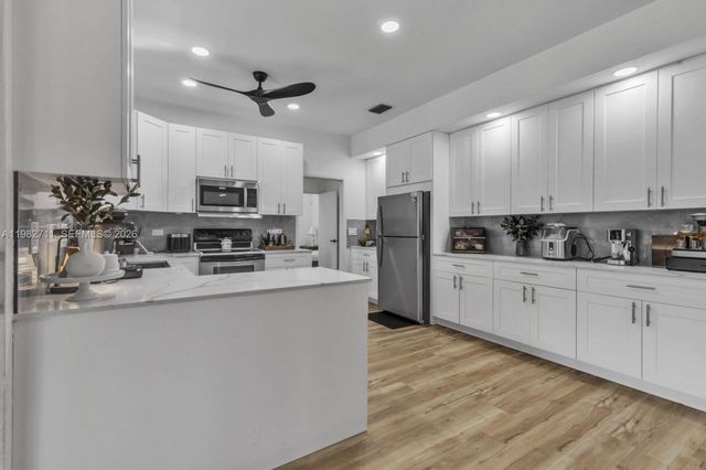 21701 SW 187th Ave, Miami, FL 33170