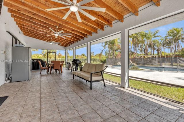 21701 SW 187th Ave, Miami, FL 33170