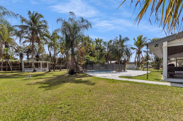 21701 SW 187th Ave, Miami, FL 33170