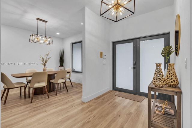 21701 SW 187th Ave, Miami, FL 33170