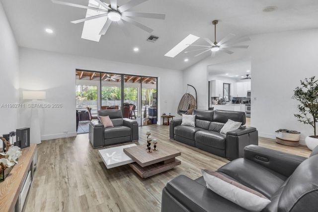 21701 SW 187th Ave, Miami, FL 33170