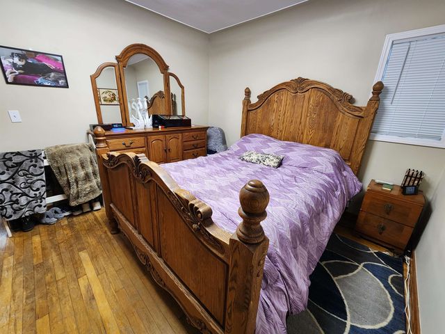 1246 Midland Road, Bay City, MI 48706