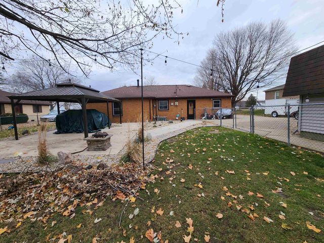 1246 Midland Road, Bay City, MI 48706