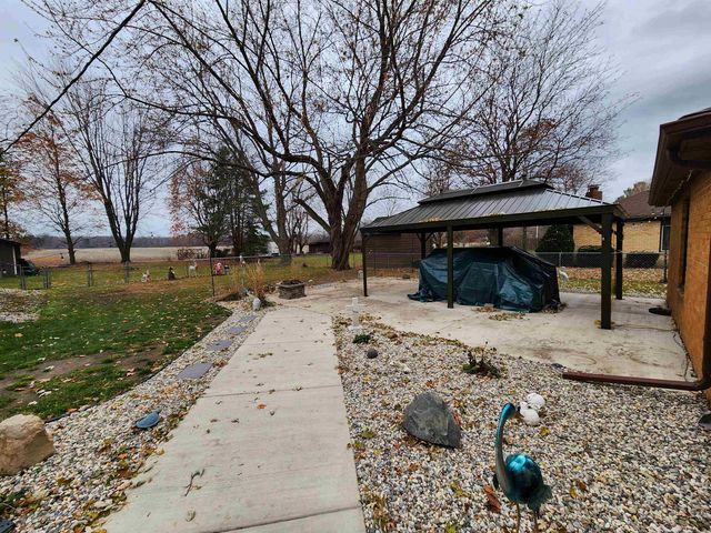 1246 Midland Road, Bay City, MI 48706