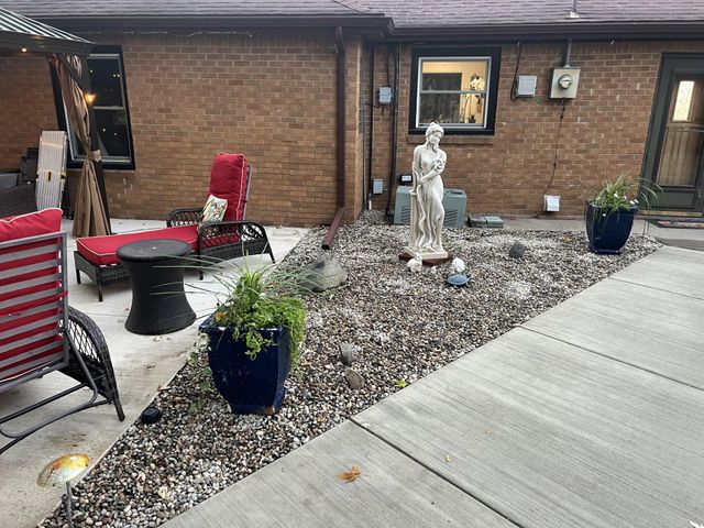 1246 Midland Road, Bay City, MI 48706