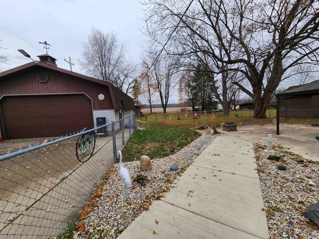 1246 Midland Road, Bay City, MI 48706