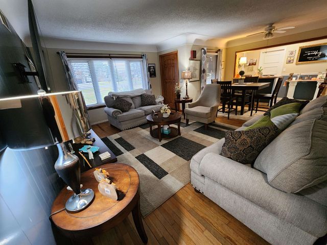 1246 Midland Road, Bay City, MI 48706