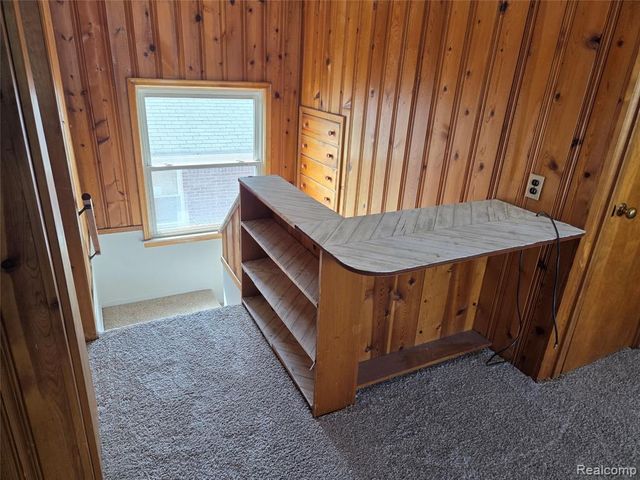 23912 Hollander Street, Dearborn, MI 48128