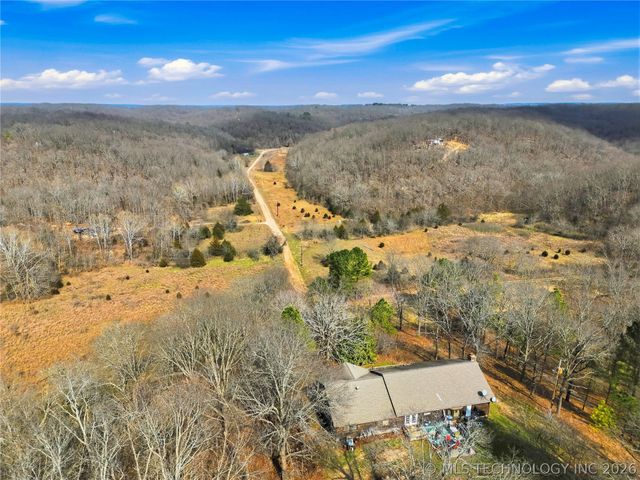 6611 N Starr Ridge Road, Proctor, OK 74457