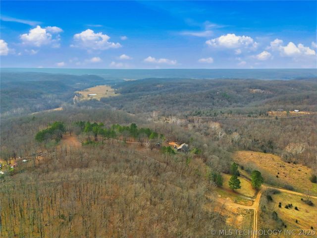 6611 N Starr Ridge Road, Proctor, OK 74457