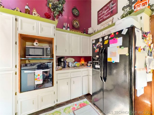 6611 N Starr Ridge Road, Proctor, OK 74457