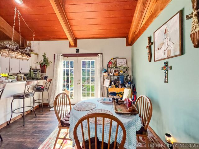 6611 N Starr Ridge Road, Proctor, OK 74457