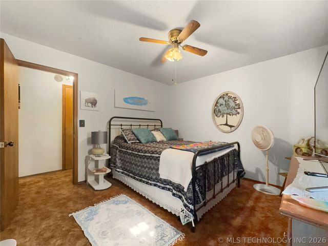 6611 N Starr Ridge Road, Proctor, OK 74457