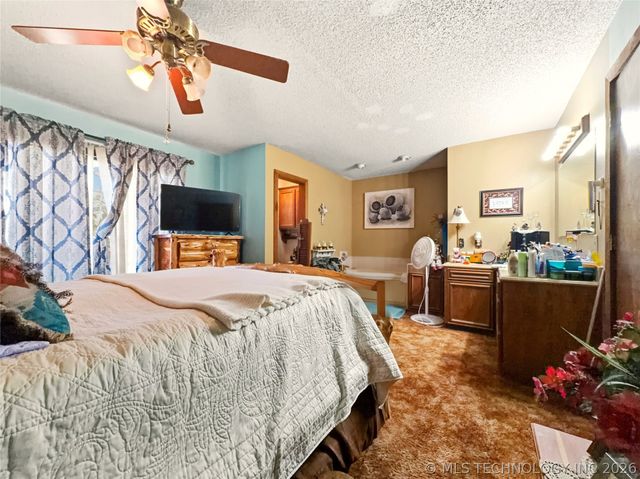 6611 N Starr Ridge Road, Proctor, OK 74457