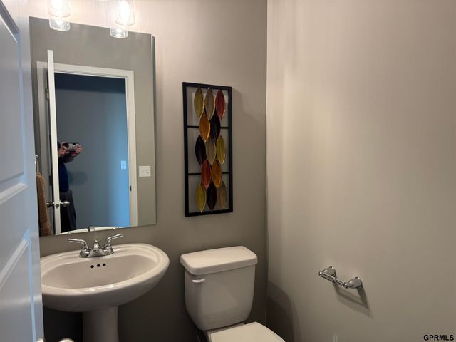 10926 Hardwood Drive, Papillion, NE 68046