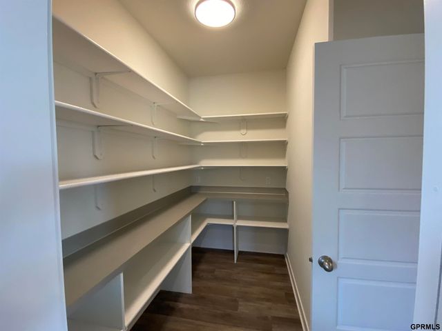 10926 Hardwood Drive, Papillion, NE 68046