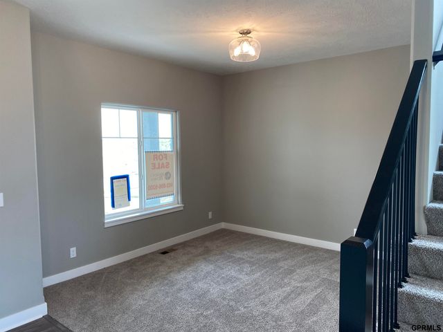 10926 Hardwood Drive, Papillion, NE 68046