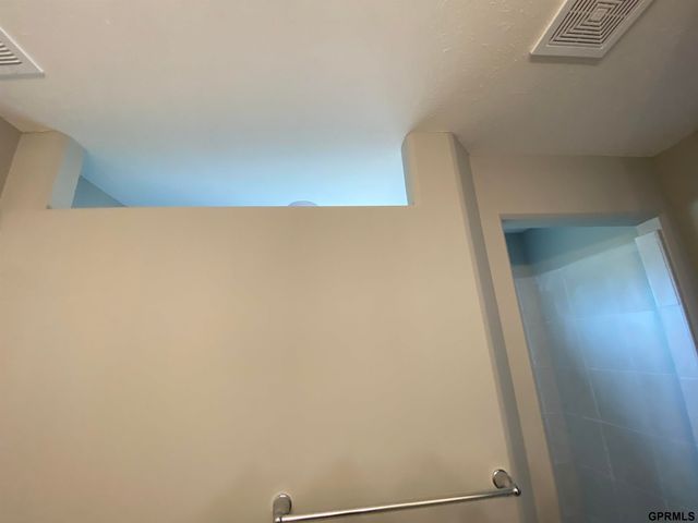 10926 Hardwood Drive, Papillion, NE 68046