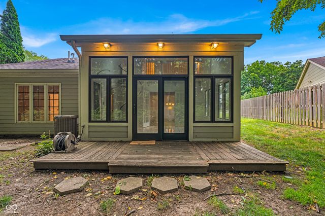 5228 Greenwillow Road, Indianapolis, IN 46226