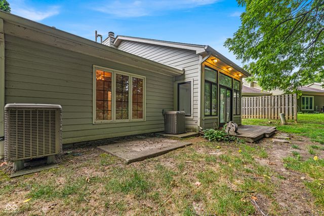 5228 Greenwillow Road, Indianapolis, IN 46226