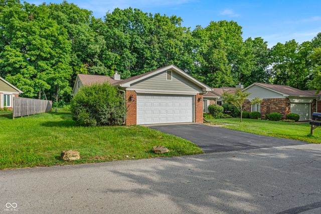 5228 Greenwillow Road, Indianapolis, IN 46226