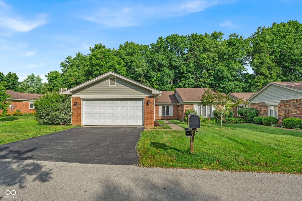 5228 Greenwillow Road, Indianapolis, IN 46226