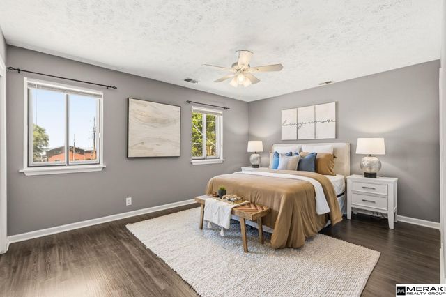7616 Woolworth Avenue, Omaha, NE 68124