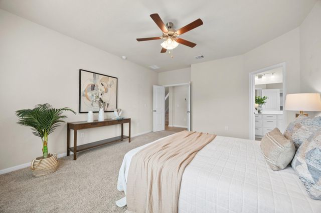 2413 Star Hill Ranch ST, Georgetown, TX 78628