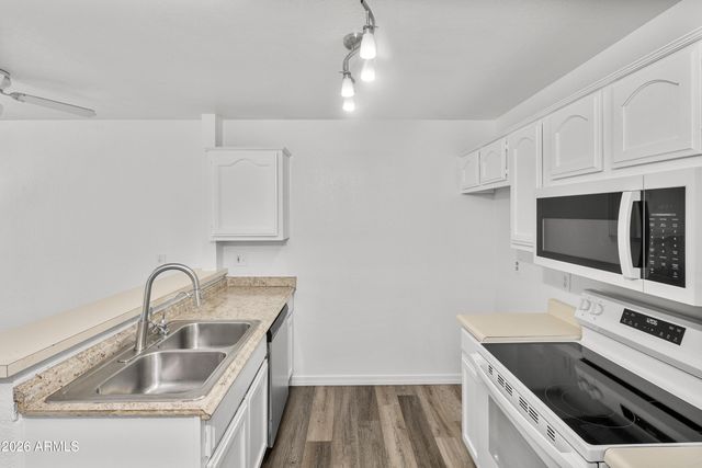 2301 E UNIVERSITY Drive 494, Mesa, AZ 85213