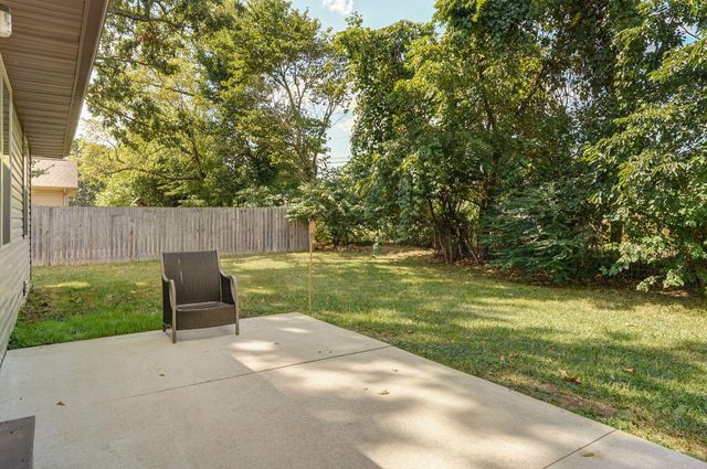631 W Blackfoot Drive, Republic, MO 65738