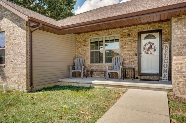 631 W Blackfoot Drive, Republic, MO 65738