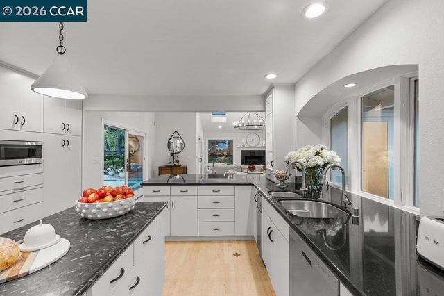 118 ALVERN COURT, Alamo, CA 94507