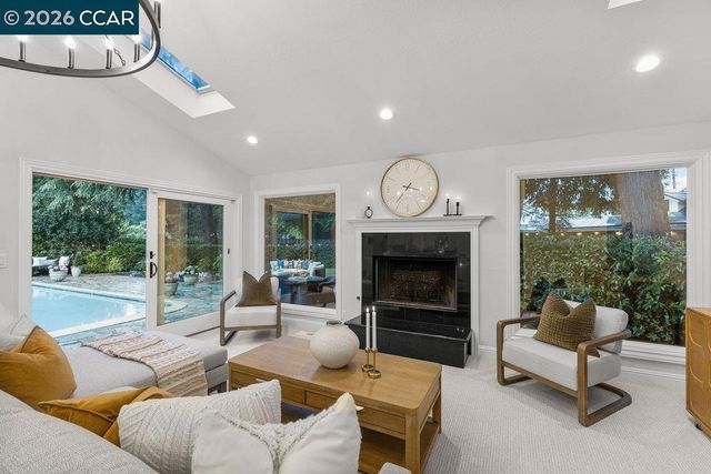 118 ALVERN COURT, Alamo, CA 94507