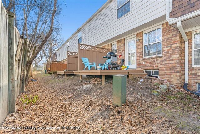 6213 Beechfield Drive 3, Lansing, MI 48911