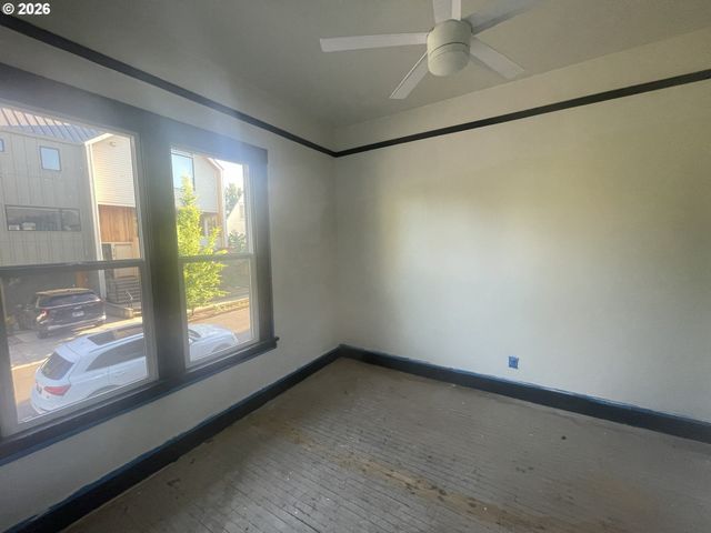4605 N VANCOUVER Ave, Portland, OR 97217