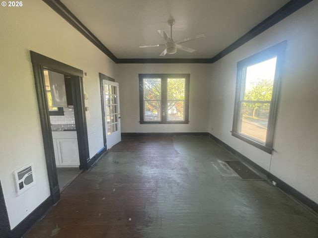 4605 N VANCOUVER Ave, Portland, OR 97217