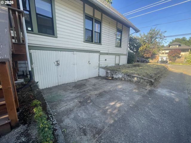 4605 N VANCOUVER Ave, Portland, OR 97217