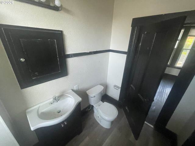 4605 N VANCOUVER Ave, Portland, OR 97217