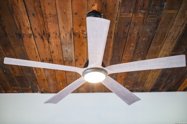 325 Montana, San Antonio, TX 78203