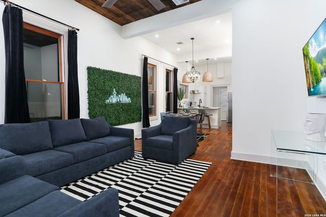 325 Montana, San Antonio, TX 78203