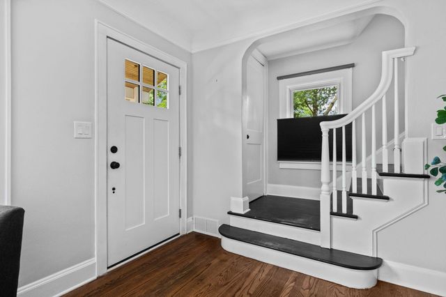 2050 Camelot Road, Ann Arbor, MI 48104