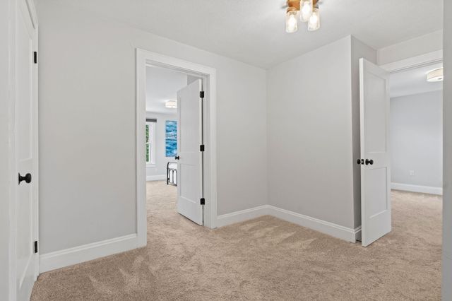 2050 Camelot Road, Ann Arbor, MI 48104