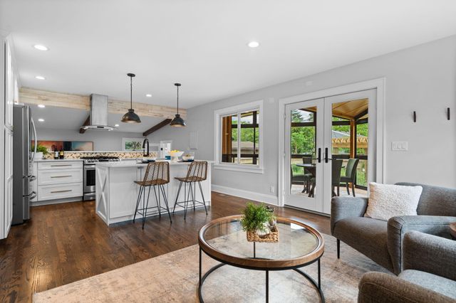 2050 Camelot Road, Ann Arbor, MI 48104