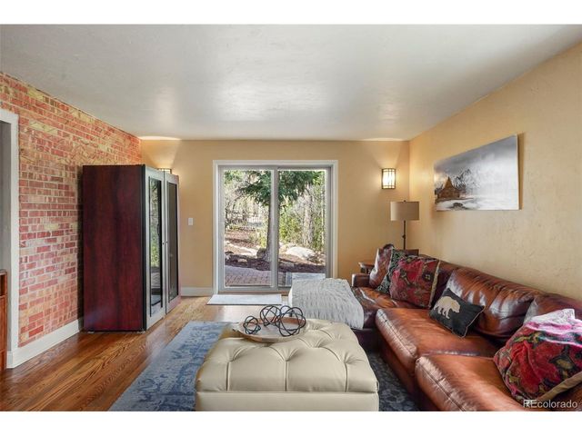 1660 Mesa Ave, Colorado Springs, CO 80906